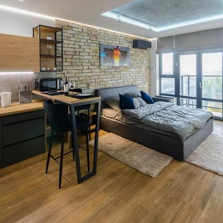 Vip - Smart Appartement Kiev Buitenkant foto