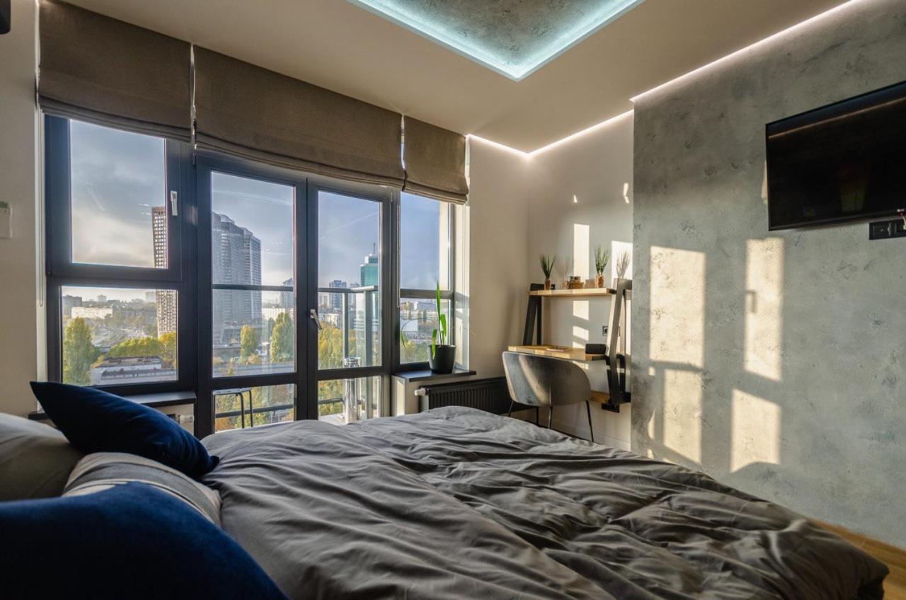 Vip - Smart Appartement Kiev Buitenkant foto