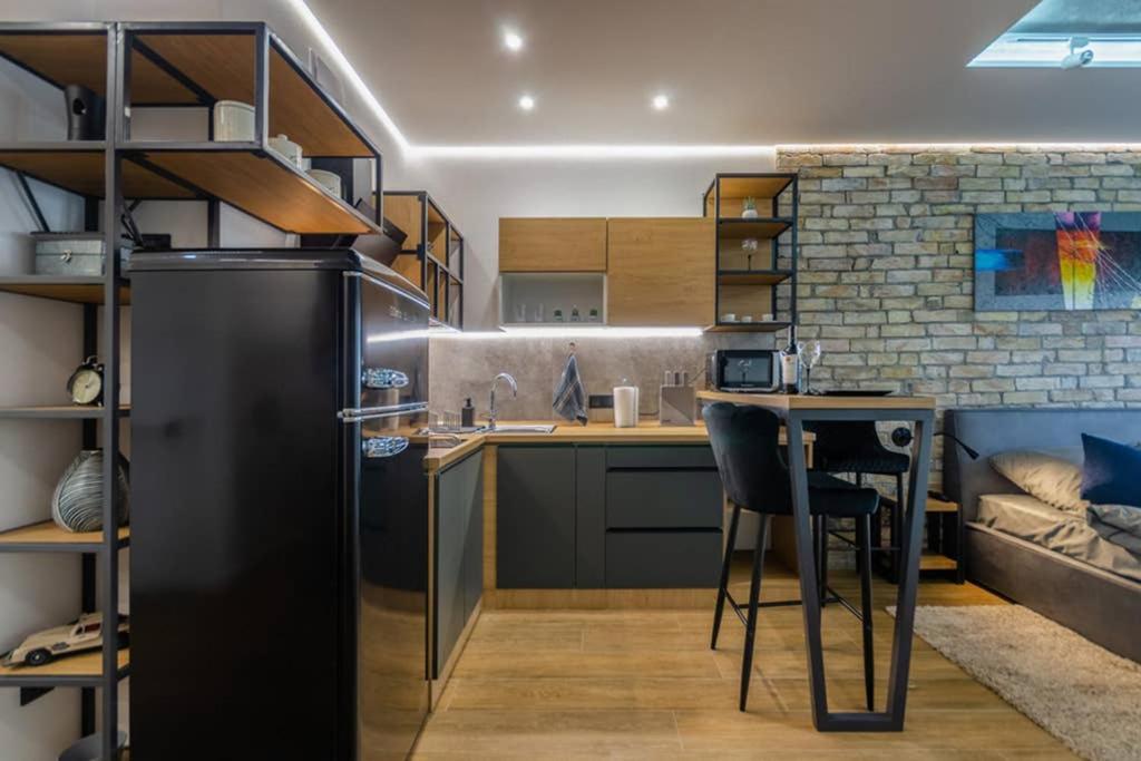 Vip - Smart Appartement Kiev Buitenkant foto